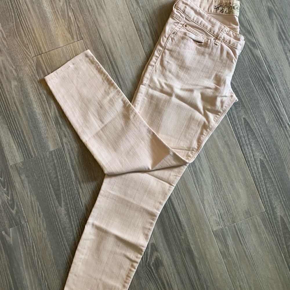 Express pale pink jegging size 4